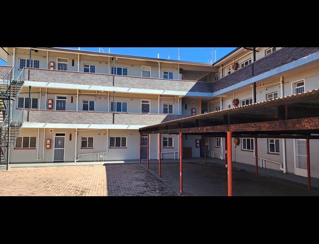 583M² APARTMENT BLOCK FOR SALE IN POLOKWANE CENTRAL